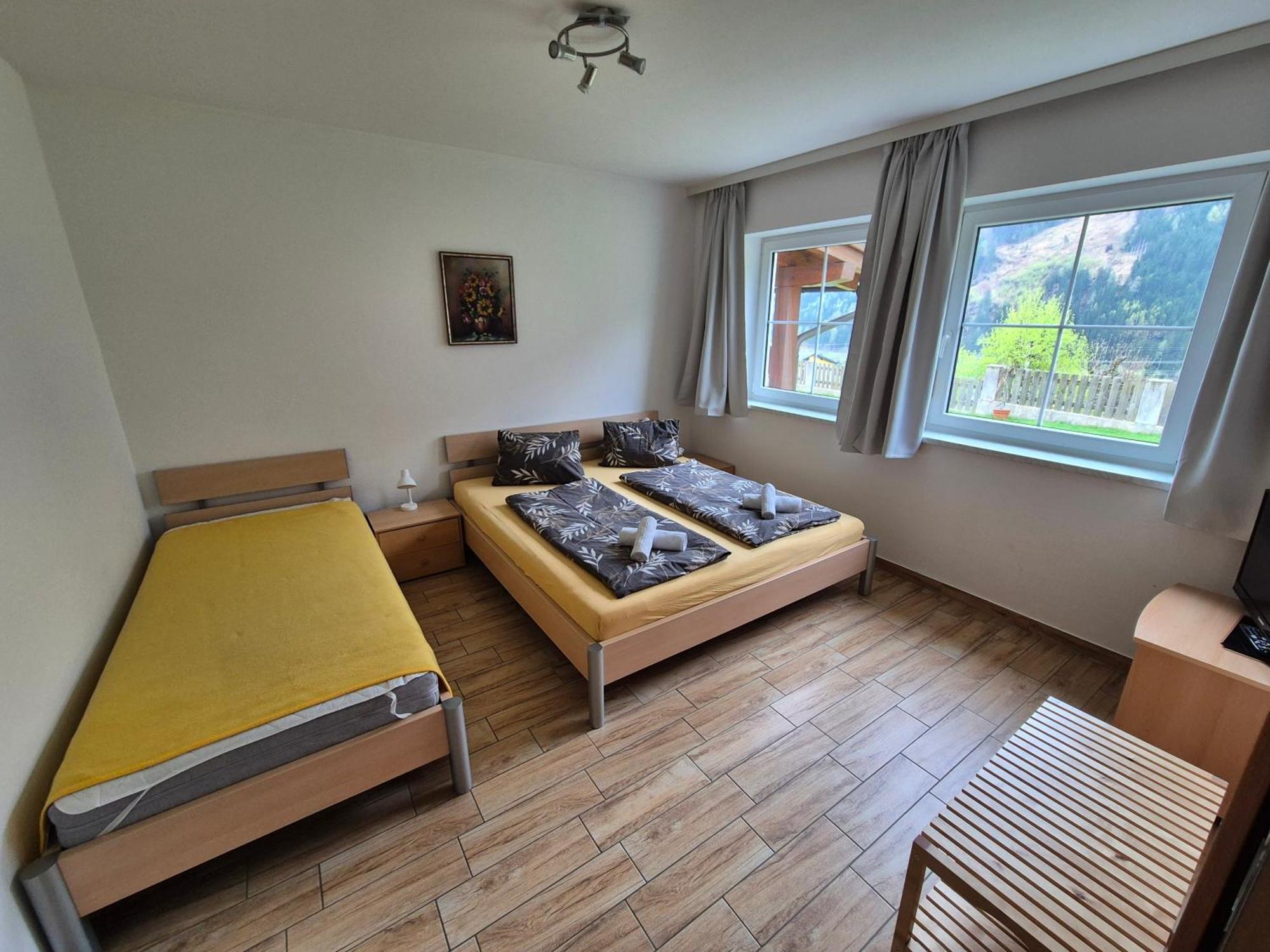 Appartementhaus Flattach Goritschnig エクステリア 写真