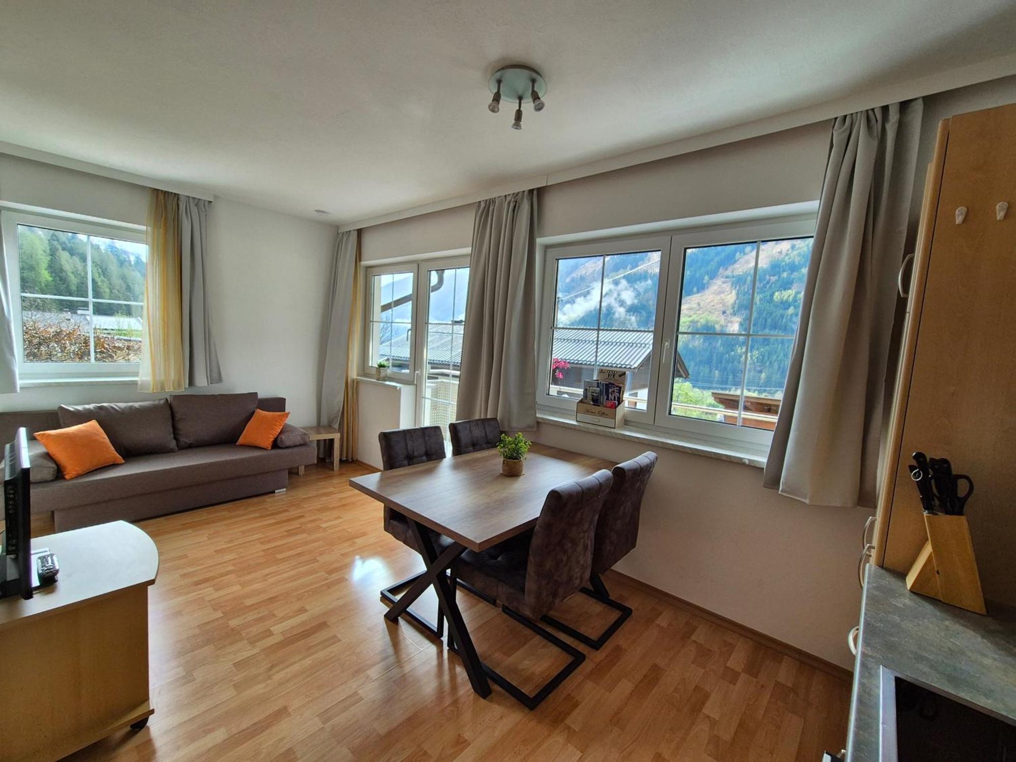 Appartementhaus Flattach Goritschnig エクステリア 写真